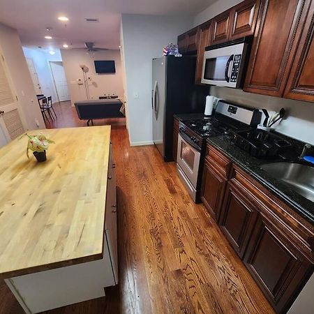 Luxury 2 Bed Apt, Mins To Nyc! Union City Exterior photo