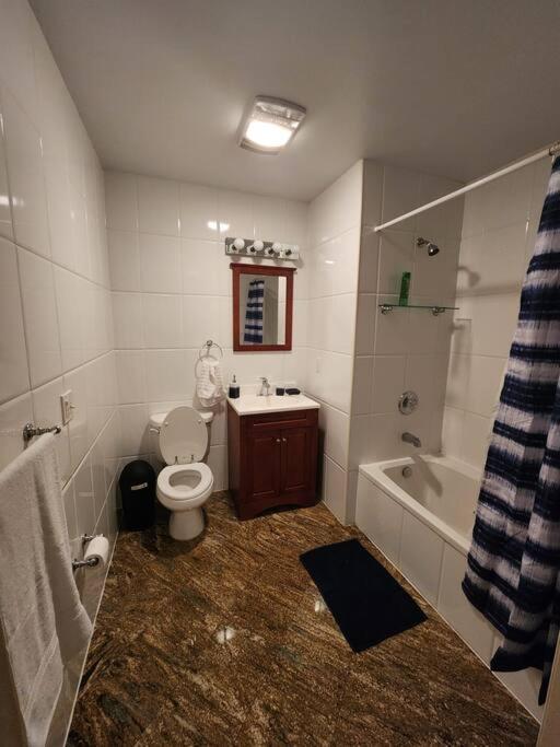 Luxury 2 Bed Apt, Mins To Nyc! Union City Exterior photo