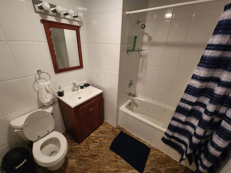 Luxury 2 Bed Apt, Mins To Nyc! Union City Exterior photo